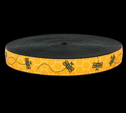 Busy Bee Dog Collar