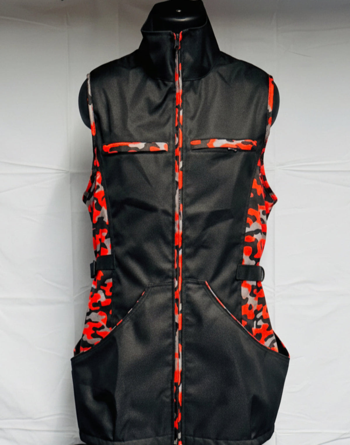 Working Dog Trainers Vest red Camo