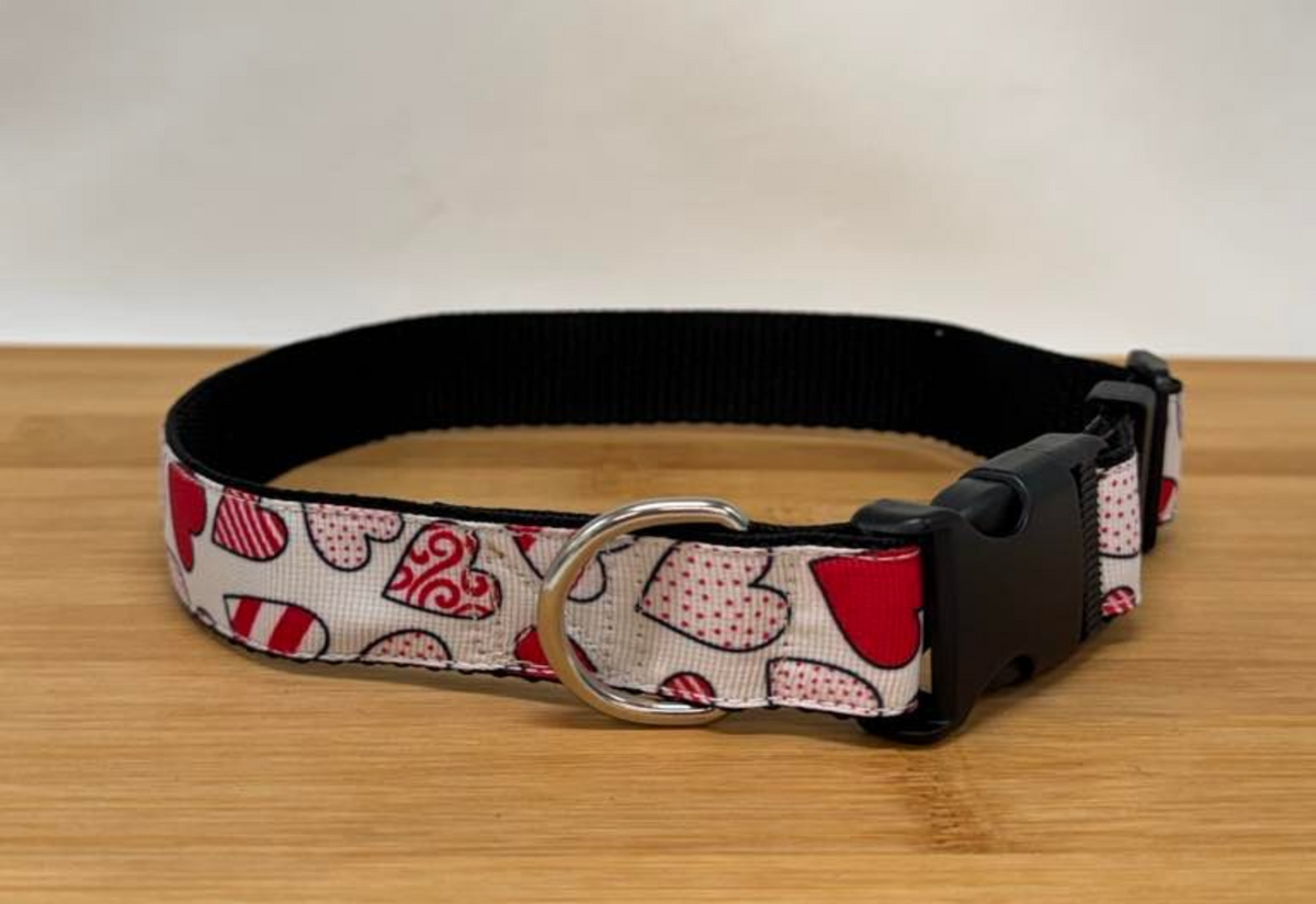 "Red Heart" Handmade Collar