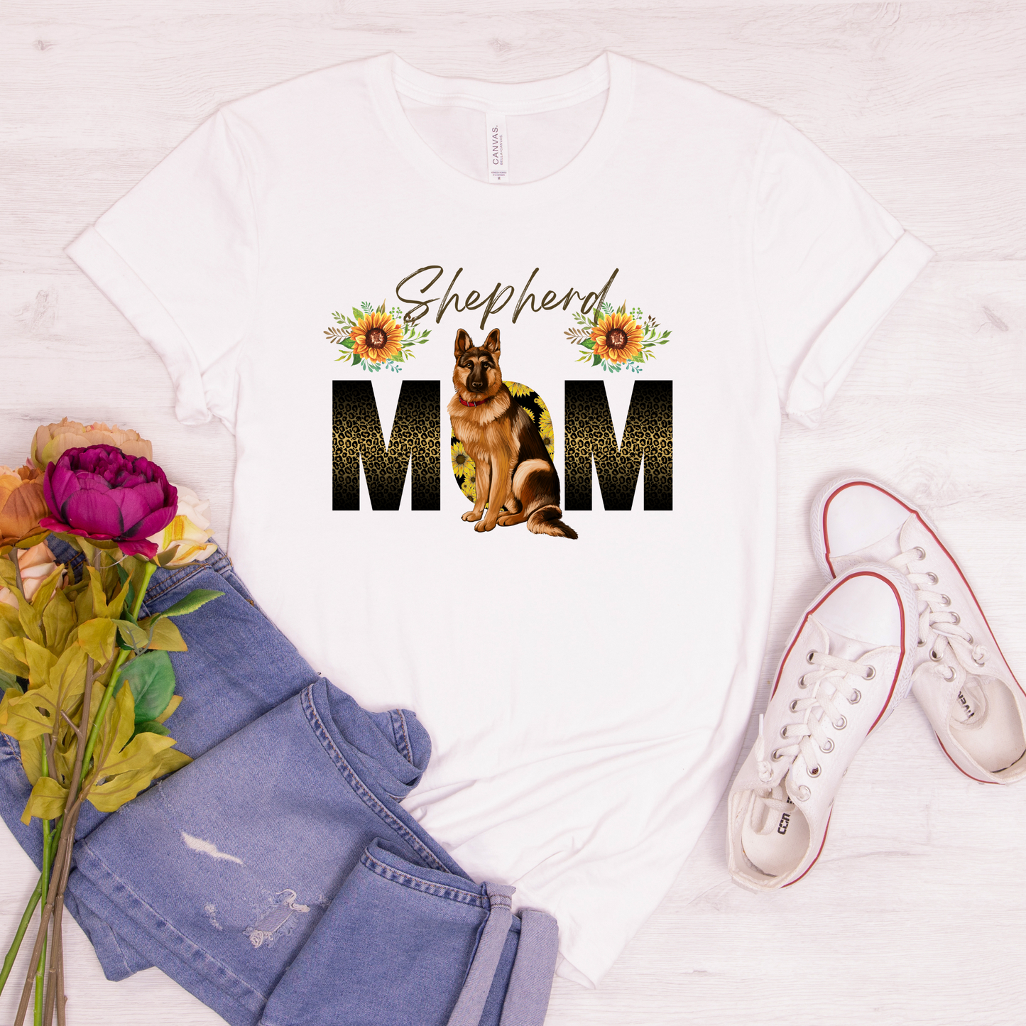 Shepherd Mom  Short Sleeve T-shirts